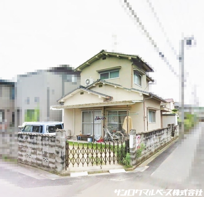 outside 11.jpg